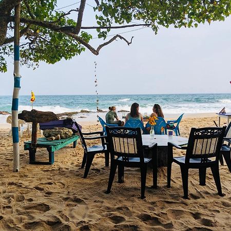 Silent Cabana And Restaurant Marakolliya, Тангалла Экстерьер фото